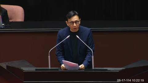 2025-06-17 09:00 第11屆 第3會期 主辦單位：院會 葛如鈞委員質詢封面
