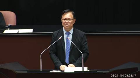 2025-06-24 09:00 第11屆 第3會期 主辦單位：院會 張啓楷委員質詢封面