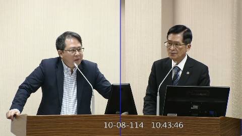 2025-10-08 09:00 第11屆 第4會期 主辦單位：外交及國防委員會 邱志偉委員質詢封面