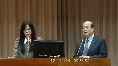 2025-12-11 09:00 第11屆 第4會期 主辦單位:教育及文化委員會 萬美玲委員質詢封面