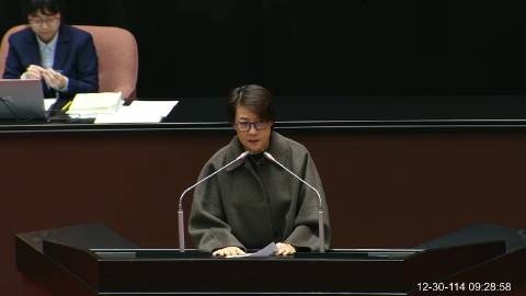 2025-12-30 09:00 第11屆 第4會期 主辦單位：院會 黃珊珊委員質詢封面