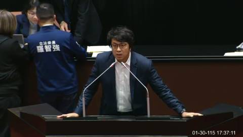 2026-01-30 09:00 第11屆 第4會期 主辦單位：院會 沈伯洋委員質詢封面