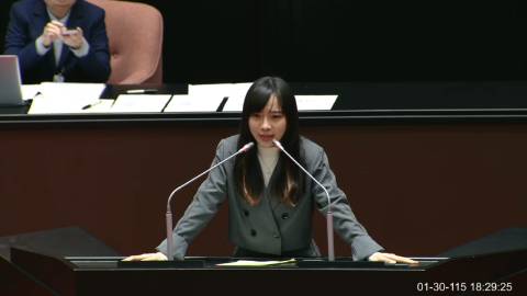 2026-01-30 09:00 第11屆 第4會期 主辦單位：院會 黃捷委員質詢封面