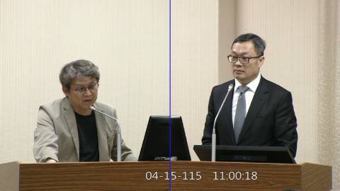 2026-04-15 09:00 第11屆 第5會期 主辦單位：外交及國防委員會 黃建賓委員質詢封面