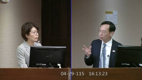 2026-04-29 14:30 第11屆 第5會期 主辦單位：社會福利及衛生環境委員會 黃秀芳委員質詢封面